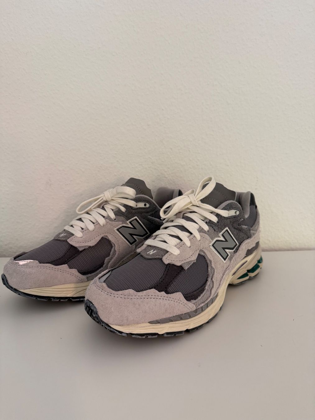 New Balance Scarpe da uomo: New Balance  2002R protection Pack Sneaker Neu!!!! – Nuovo (secondo la descrizione) da Basel venduto da yves0001 2