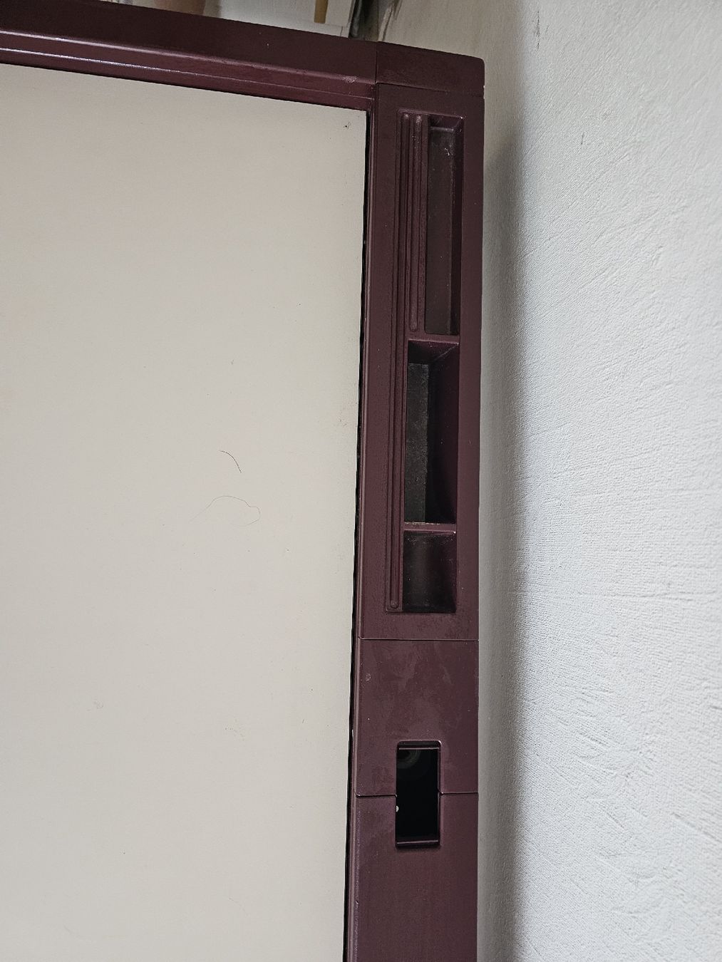 Schreibtische: table de bureau – Gebraucht aus Sonceboz-Sombeval von Mayji.n 2