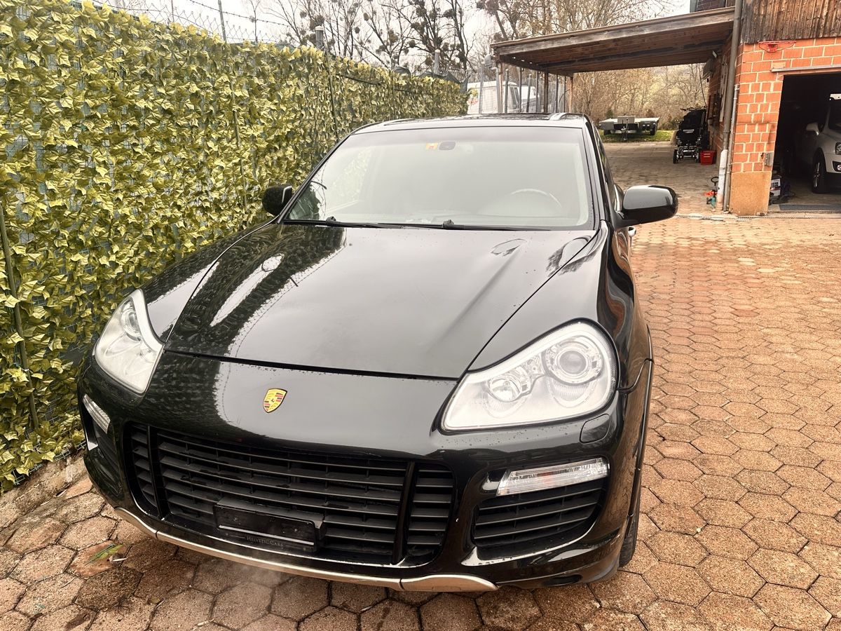 Porsche Autos: Porsche Cayenne 4.8 Turbo – Gebraucht aus Basel von Luca121 1
