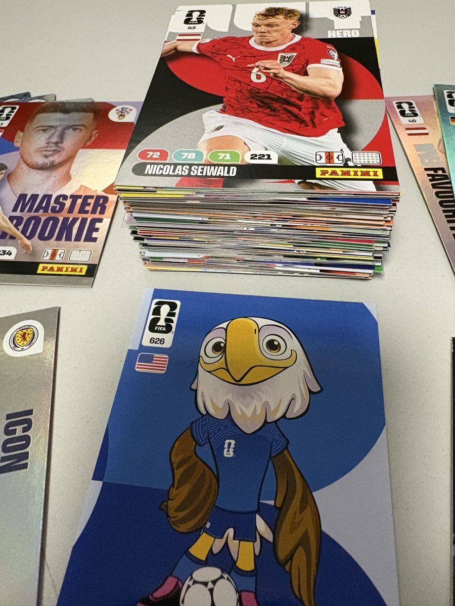 Karten: Panini Adrenalyn XL - Lot - 110 Karten – Neu (gemäss Beschreibung) aus Oberbuchsiten von Bananefrappe93 1