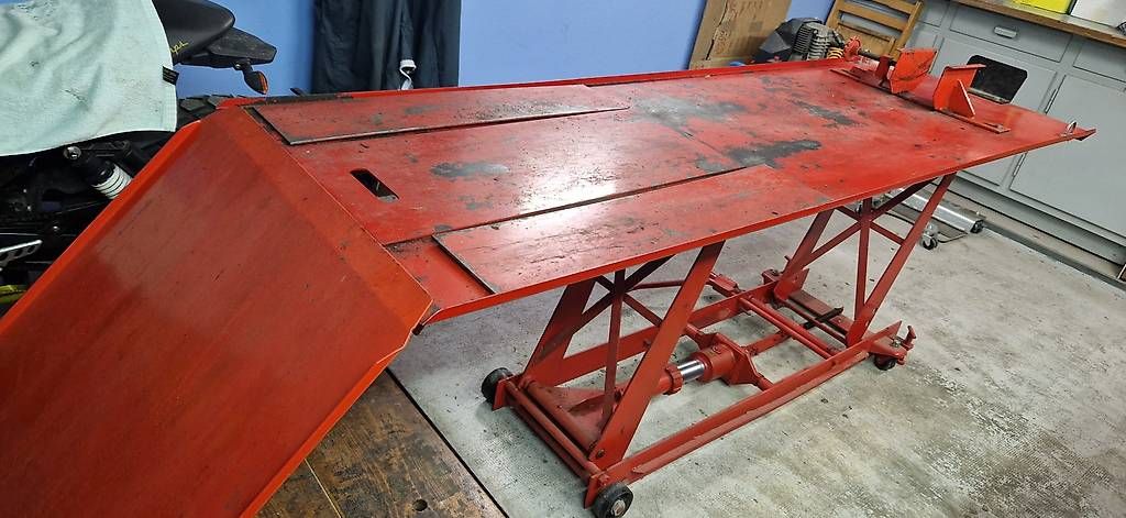 Piattaforme elevatrici: Lift élévateur pour motos – Usato da Bernex venduto da jpa_w7qx 2