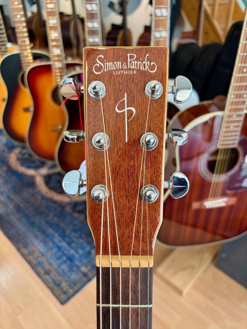 Strumenti musicali: Simon & Patrick Luthier - CW GT Cedar A3T - Occasion – Usato da Fully venduto da FNX_VS 2
