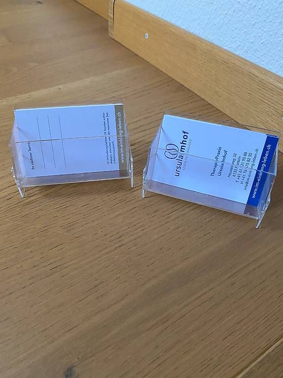 Allestimento di negozi e stand fieristici: Prospekthalter,Tischaufsteller, Vistenkartenhalter – Usato da Pratteln venduto da Siri04 4