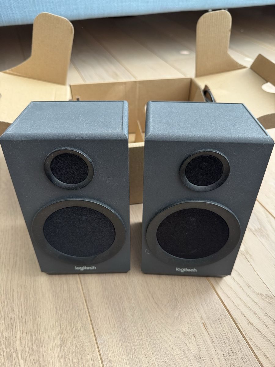Logitech Lautsprecher: Logitech Z333 Lautsprecher System 2.1 mit 80W – Gebraucht aus Küsnacht ZH von zab_lkd5 1