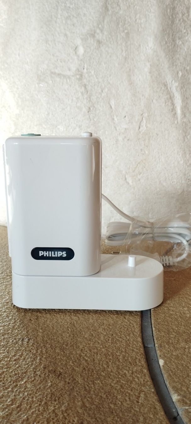 Philips Sonicare Zahnpflege: Philips Sonicare Ladestation – Neu (gemäss Beschreibung) aus Brienzwiler von Nytt-och-Bytt