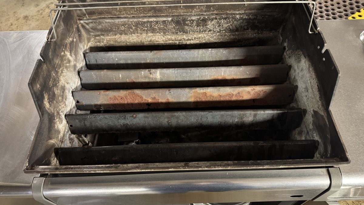 Grills: Weber Gasgrill Genesis 310 – Gebraucht aus Wald ZH von nes_7lgm 4