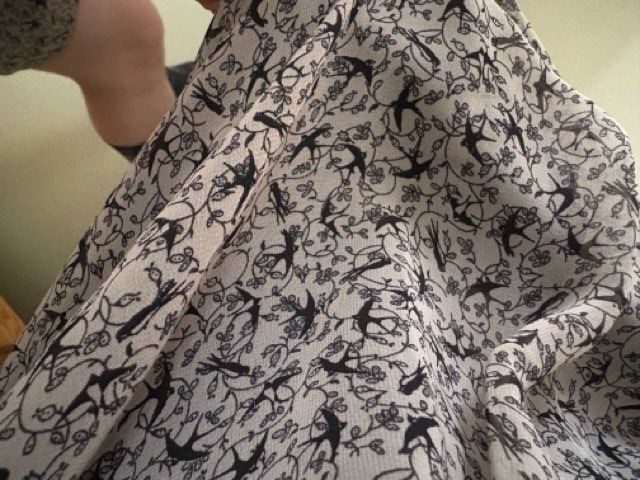 Vestiti: Superbe robe fluide motif oiseaux, T. 44 / L – Usato da Zürich venduto da AnnaSa 5