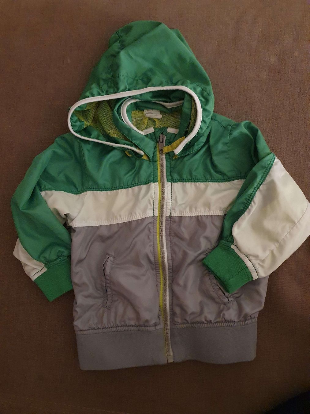 H&M Jacken & Mäntel: Stylische Übergangsjacke H&M Gr. 86 – Gebraucht aus Thun von Zuzi84
