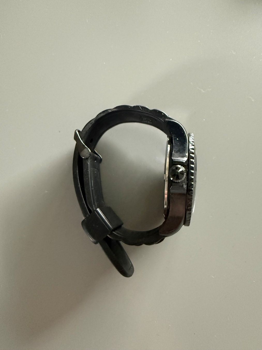 Ice watch Montres: Montre ICE WATCH noir – D'occasion à Perly par dwight14 1