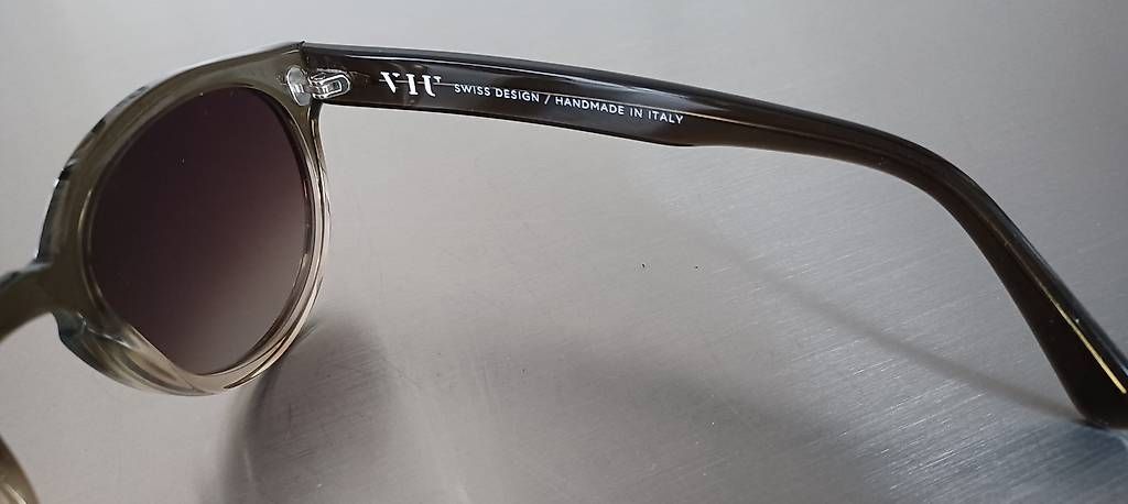 Occhiali & Lenti: VIU Sonnenbrille - The Definite – Usato da Dübendorf venduto da Guefi 2