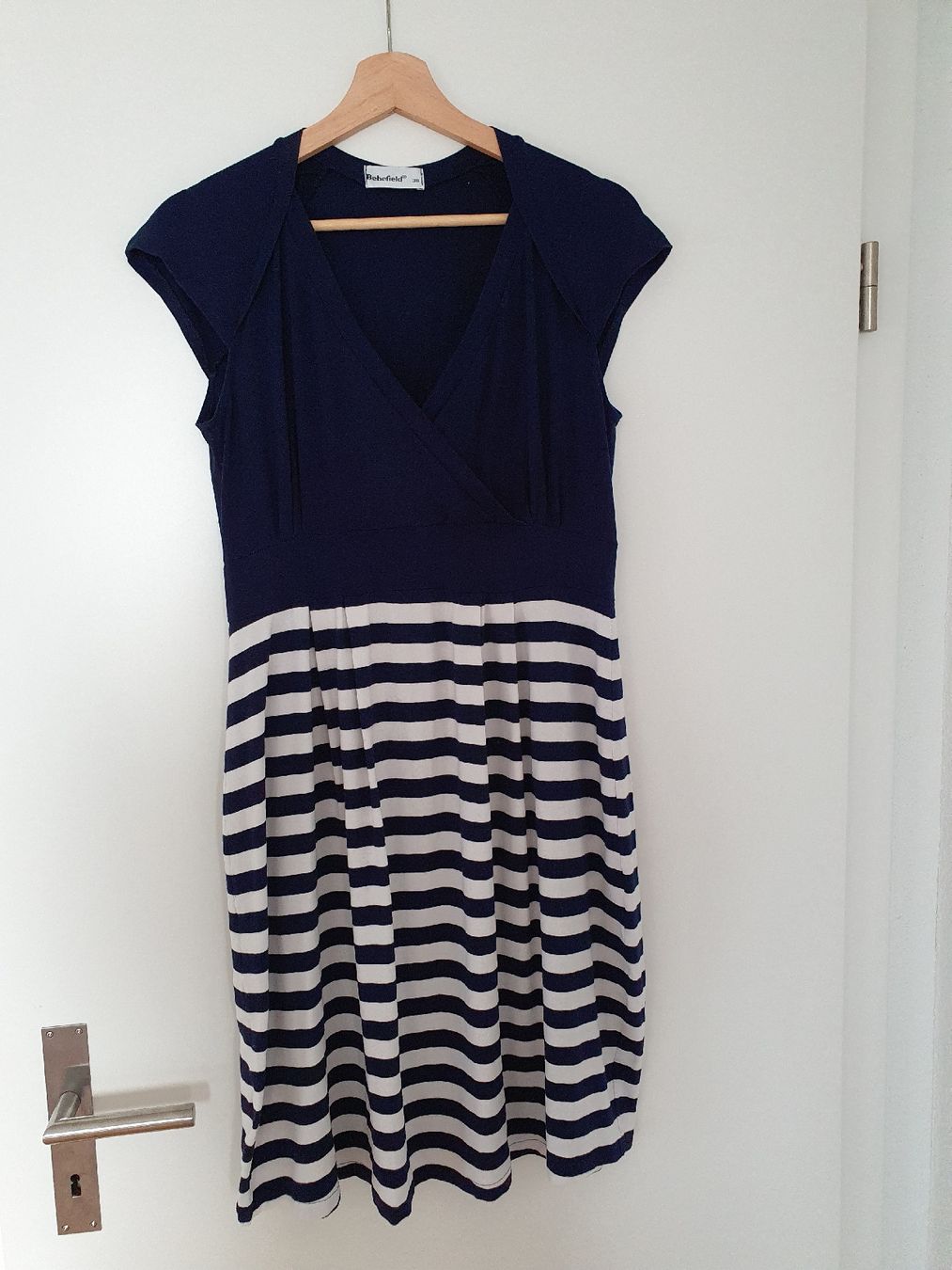 Vestiti: Bebefield Umstandskleid, blau/weiss gestreift, Gr. 38 – Usato da Einigen venduto da thundermother