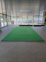 2x Teppichboden grün 7 x 4 m mit Noppenrückseite