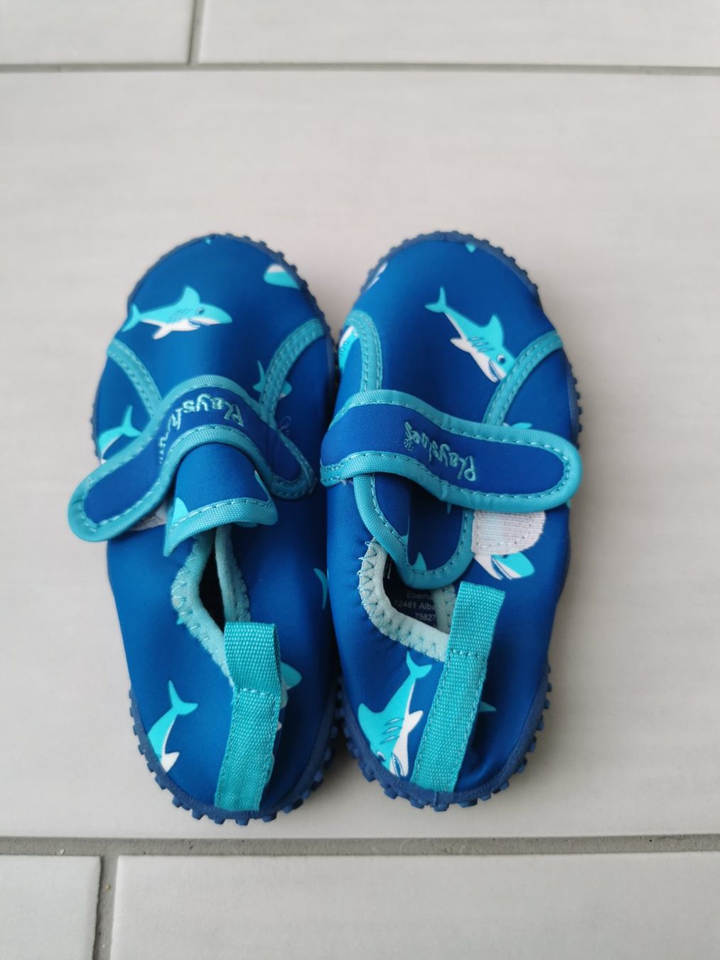 Chaussures garçon: Blaue Badeschuhe, Gr. 26/27 – Neuf (Voir description) à Malters par Wahni81