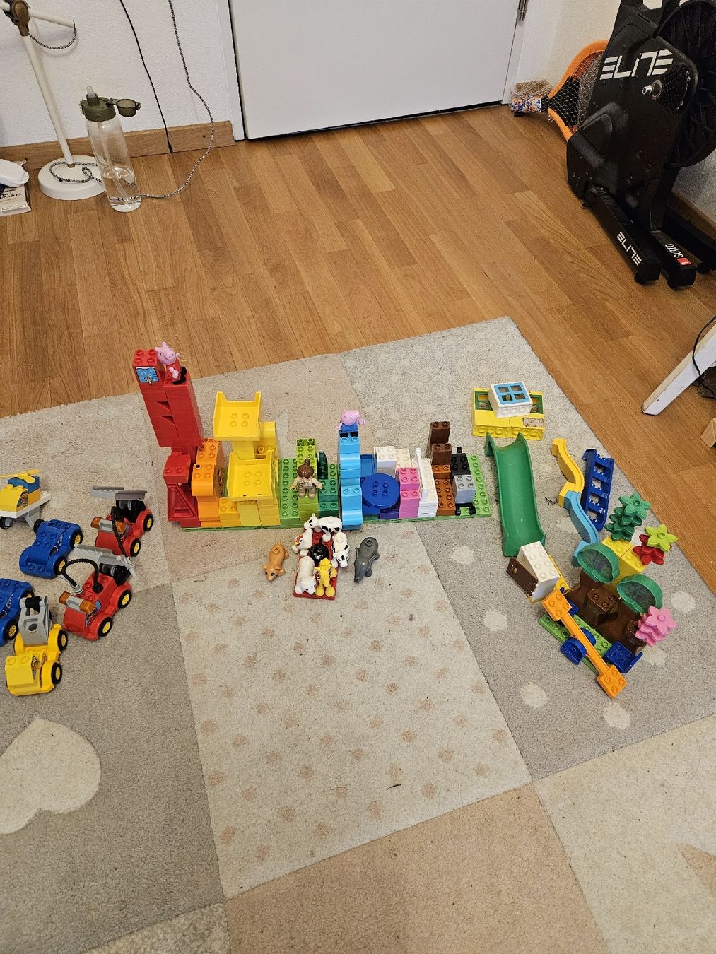 Lego Kit di costruzioni: Duplo blocks and figures - Fireman, Zoo, Peppa Pig – Usato da Lausanne venduto da ilo_692v 6