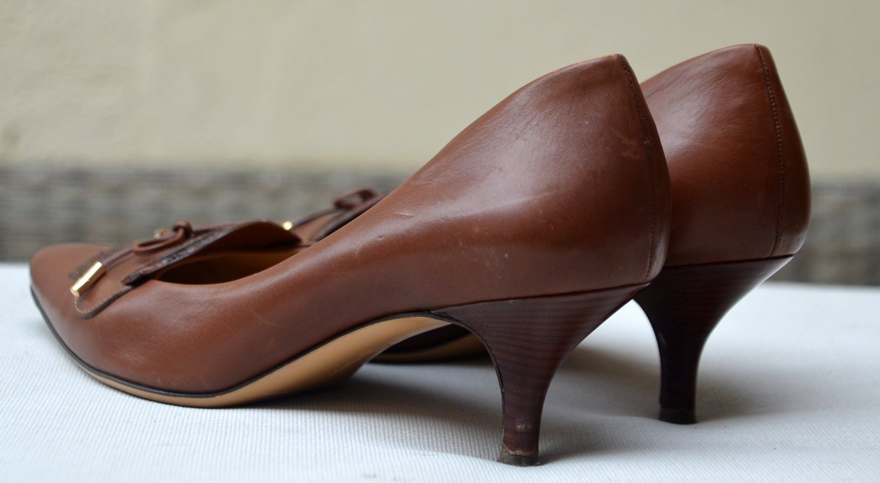 Salvatore Ferragamo Scarpe da donna: Pumps Salvatore Ferragamo .9,5E -40 – Usato da Collonges venduto da arashee 3