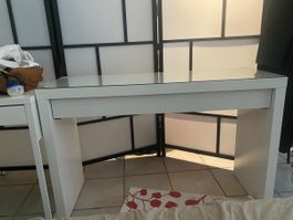 Ikea Schminktisch weiss Glasplatte mit Schublade gebraucht