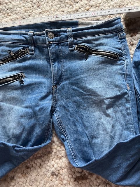 Jeans: Stylische Rag & Bone Jeans in Grösse 27 – Usato da Neerach venduto da romiping 4