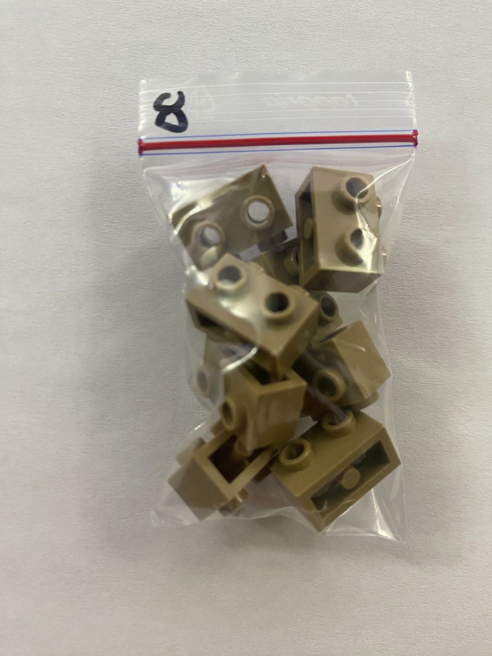 Lego Spielzeuge: Lego Dark Tan Brick, Modified 1 x 2 with Studs 8 Stück – Neu (gemäss Beschreibung) aus Weingarten-Kalthäusern von McGmavlo 1