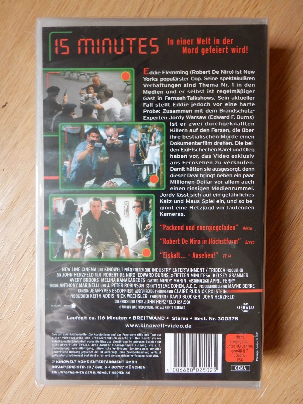 Tutti i DVDs: Video: '15 minutes' mit Robert de Niro E. Burns NEU – Nuovo e nell'imballaggio originale da Jona venduto da JOberg_25 2