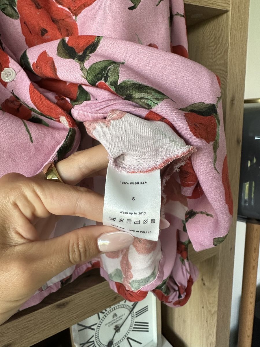 Camicette: Romantic blouse - pink and roses – Nuovo (secondo la descrizione) da La Croix (Lutry) venduto da secondhandZara 2