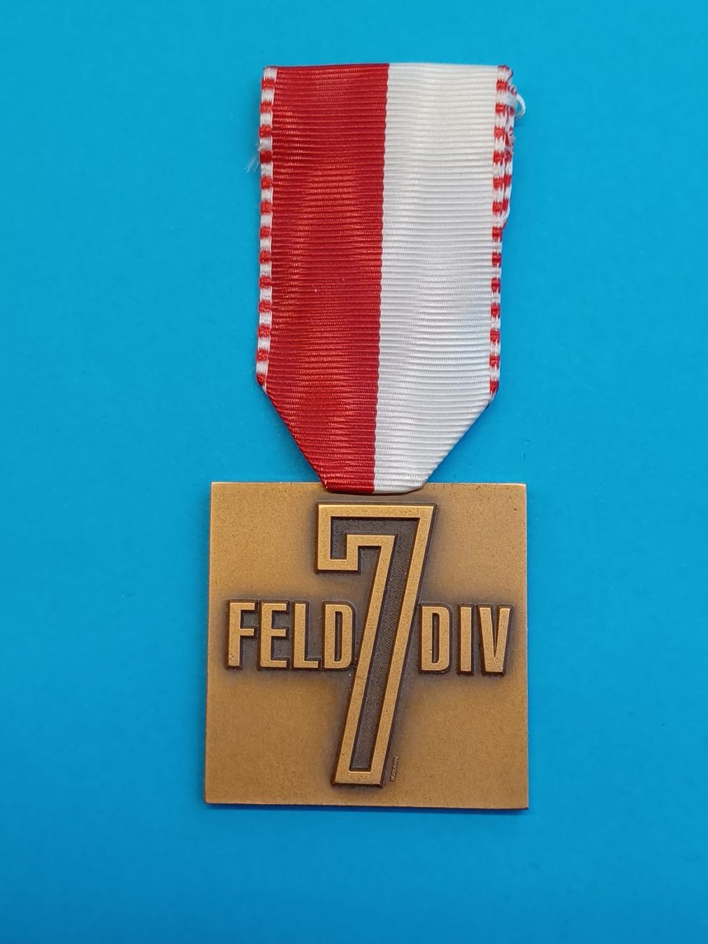 Medaglie: FELD DIV 7 - Sommer 1983  (S123) – Usato da Schwanden GL venduto da Suvorov 3