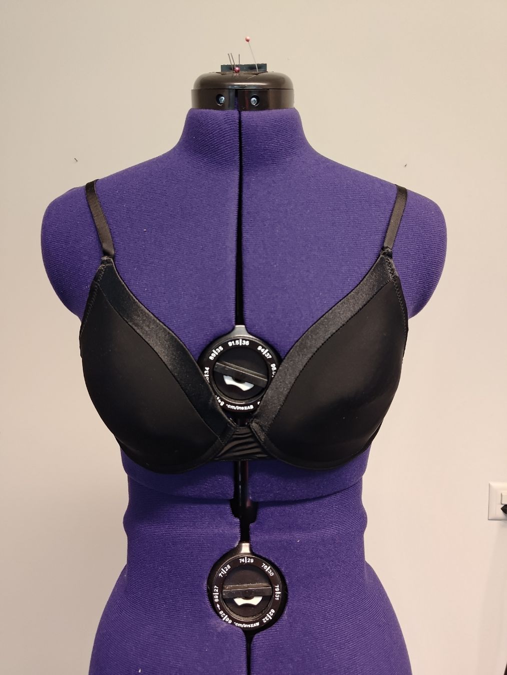 Altra biancheria intima: 2er pack BH Grösse 75C – Usato da Schwerzenbach venduto da VityaCrafts