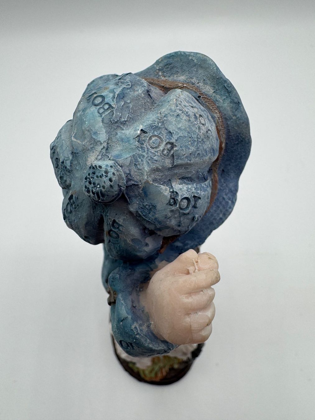 Statuette: Figur Junge mit Steinschleuder und Hund – Usato da Sachseln venduto da BONATI01 4