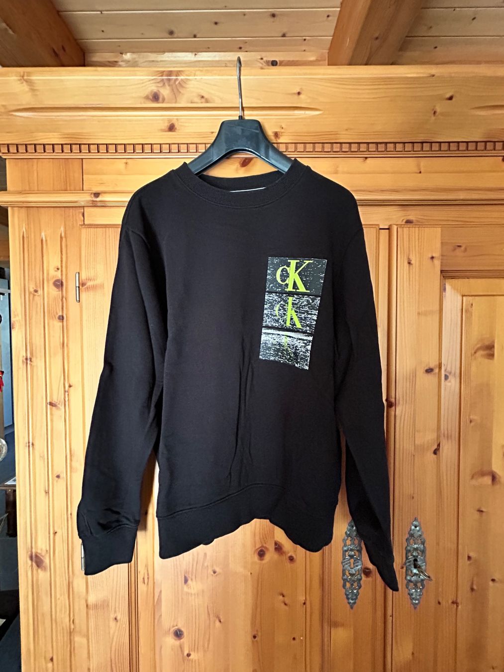 Calvin Klein Pullover & Sweatshirts: CALVIN KLEIN - PULLOVER - SCHWARZ - GRÖSSE S (AL) – Gebraucht aus Buchs AG von fischli610 1