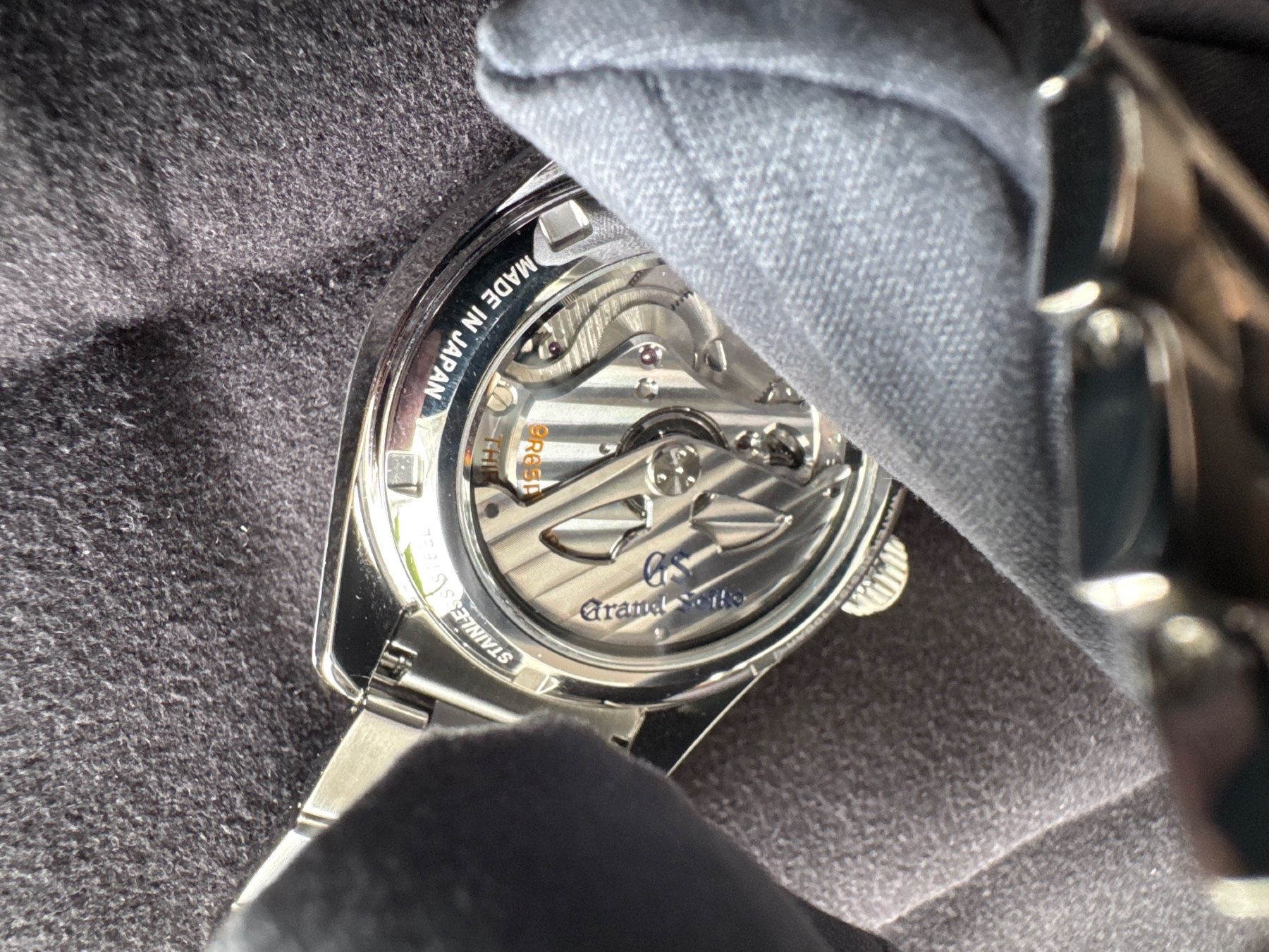 Grand Seiko Orologi: Grand Seiko SBGA375G Spring Drive, Full Set – Usato da Adliswil venduto da Ralf18 5