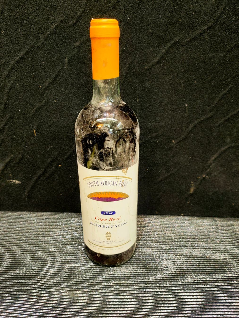 Vino: CAPE ROSÉ ROBERTSON 1994 – Nuovo (secondo la descrizione) da Genève venduto da Leboucheoreilles
