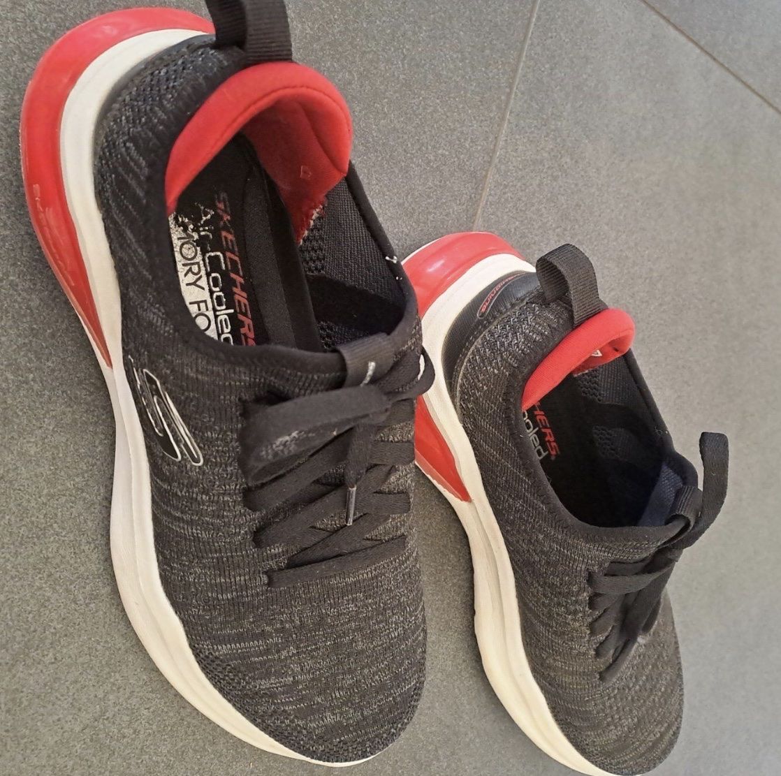 Skechers Scarpe da uomo: Skechers Sneaker Gr. 40 – Usato da Endingen venduto da Warlock 1