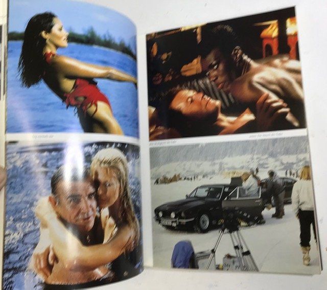 Libri: das grosse James Bond Buch – Usato da Zürich venduto da gigimai67 4