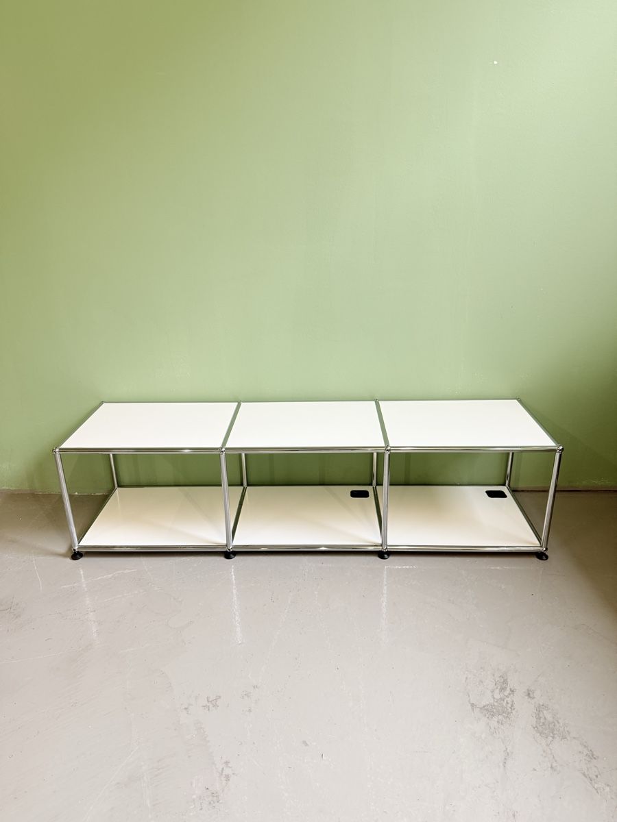 USM Mobili TV: USM Haller Lowboard reinweiss – Usato da Glattbrugg venduto da q-aderdesign