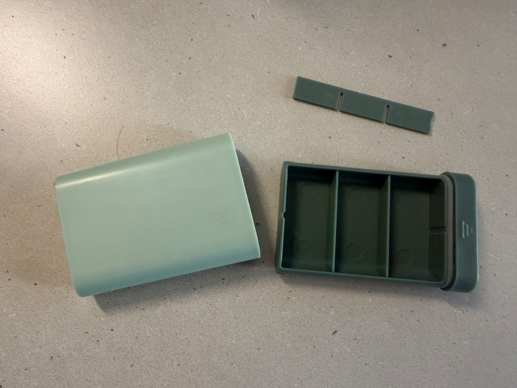 Behälter & Ähnliches: PILLENDOSE AB 1.- – Neu (gemäss Beschreibung) aus Reiden von asdf1692 1