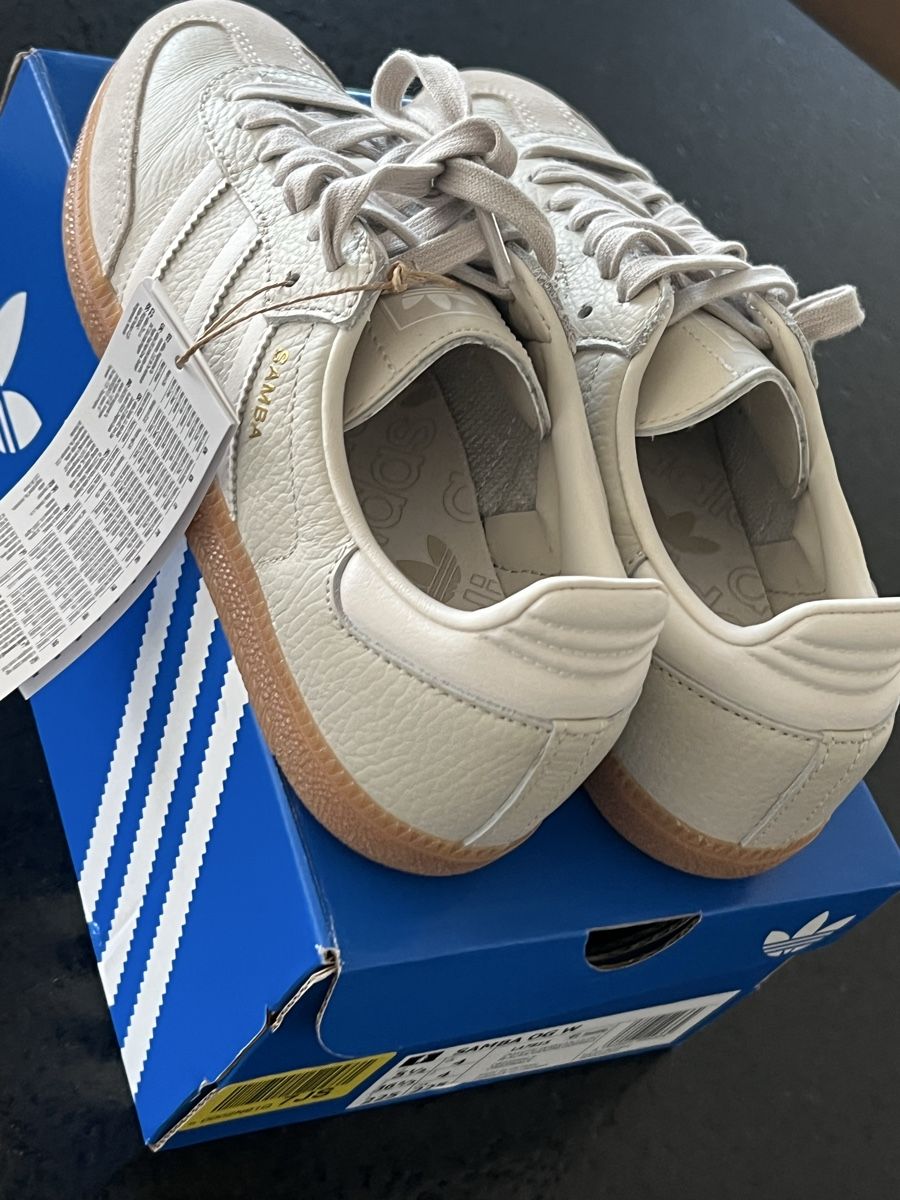 Adidas Herrenschuhe: Adidas Samba OG UK 4 – Neu (gemäss Beschreibung) aus Stäfa von bambinas 1