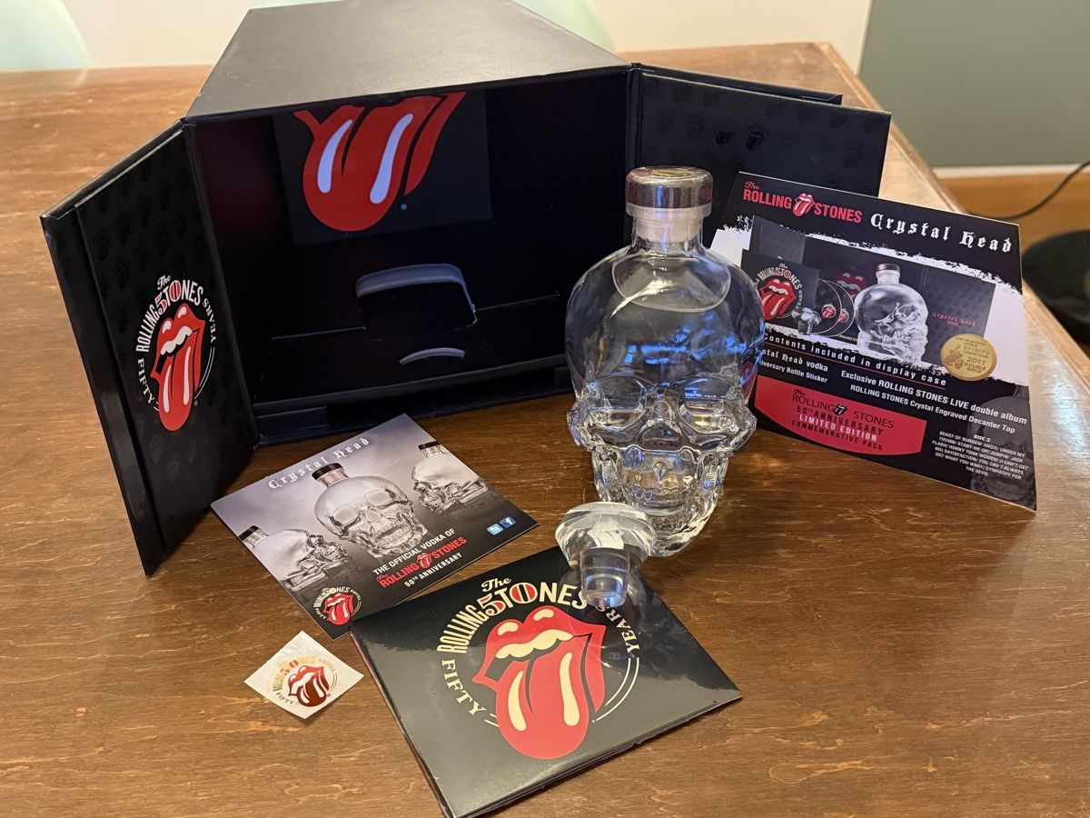 Bevande alcoliche: Crystal Head Vodka "Rolling Stones 50th Anniversary Limited – Nuovo e nell'imballaggio originale da Basel venduto da barracuda360 3