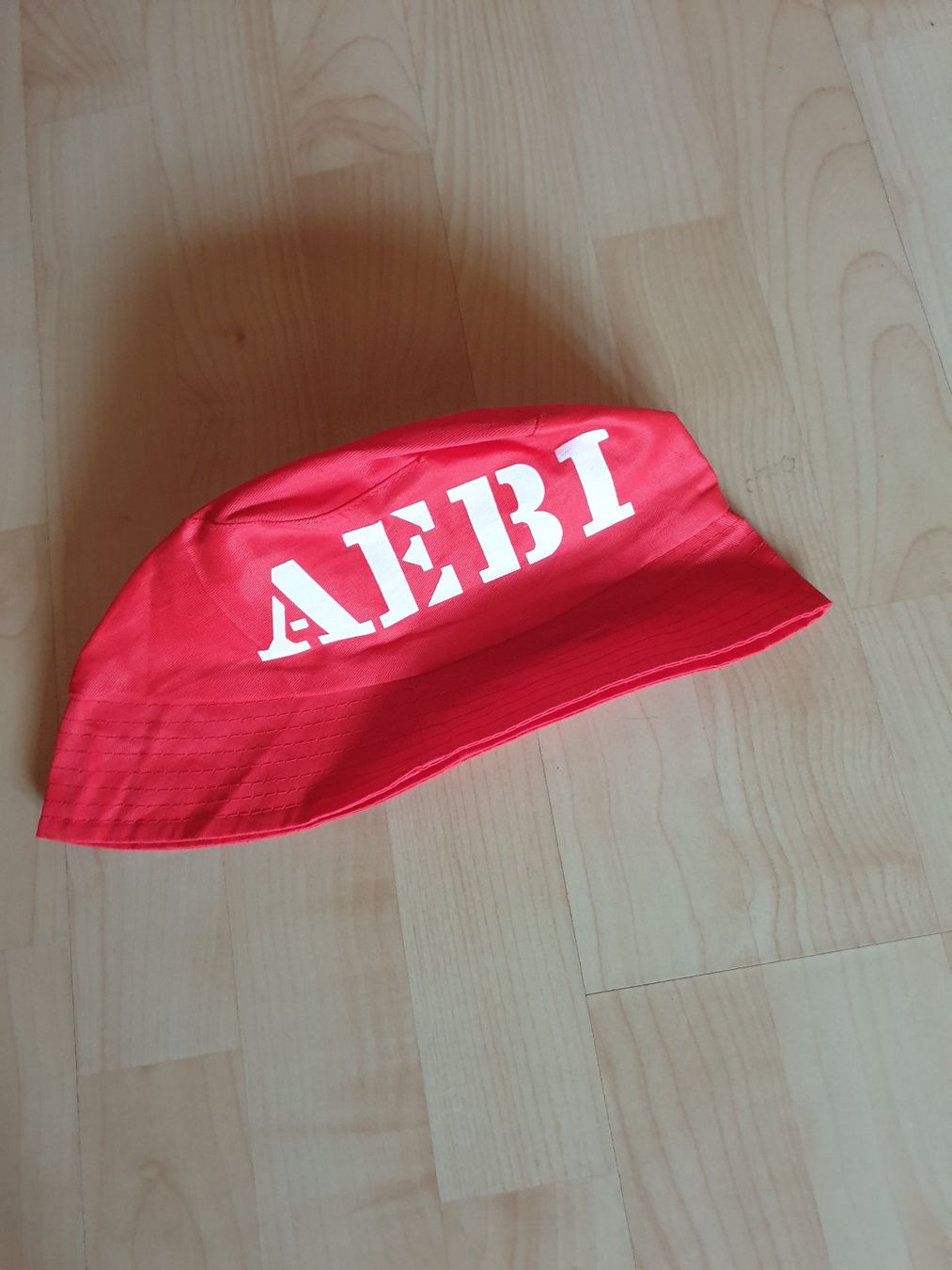 Aebi Copricapi, berretti & cappellini: 1 AEBI-Cap und 2 AEBI-Cap-Sonnenhüte – Nuovo (secondo la descrizione) da Hasliberg Hohfluh venduto da fougetnidgern 2