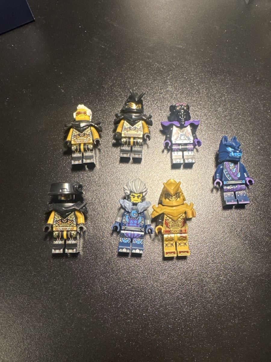 Lego Statuette: 7NinagoFiguren mit Raumschiff ab 15Fr! – Nuovo (secondo la descrizione) da Niederrohrdorf venduto da Guido.B 2