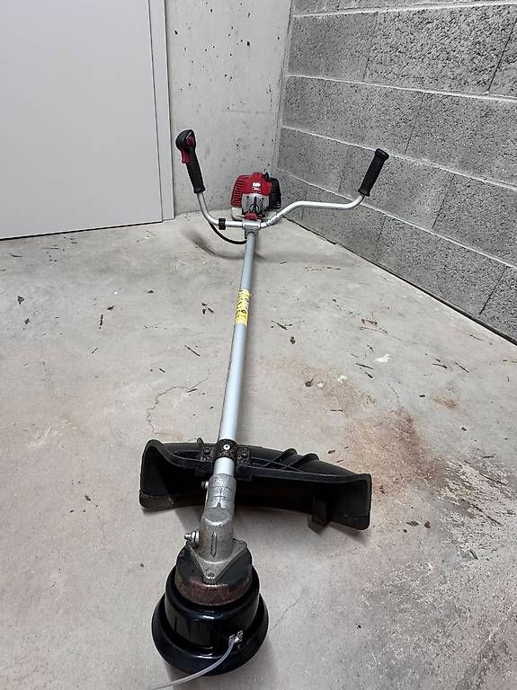 Mtd Alle Werkzeuge: Débroussailleuse Mtd 1033 – Gebraucht aus Monthey von Susii_M 4