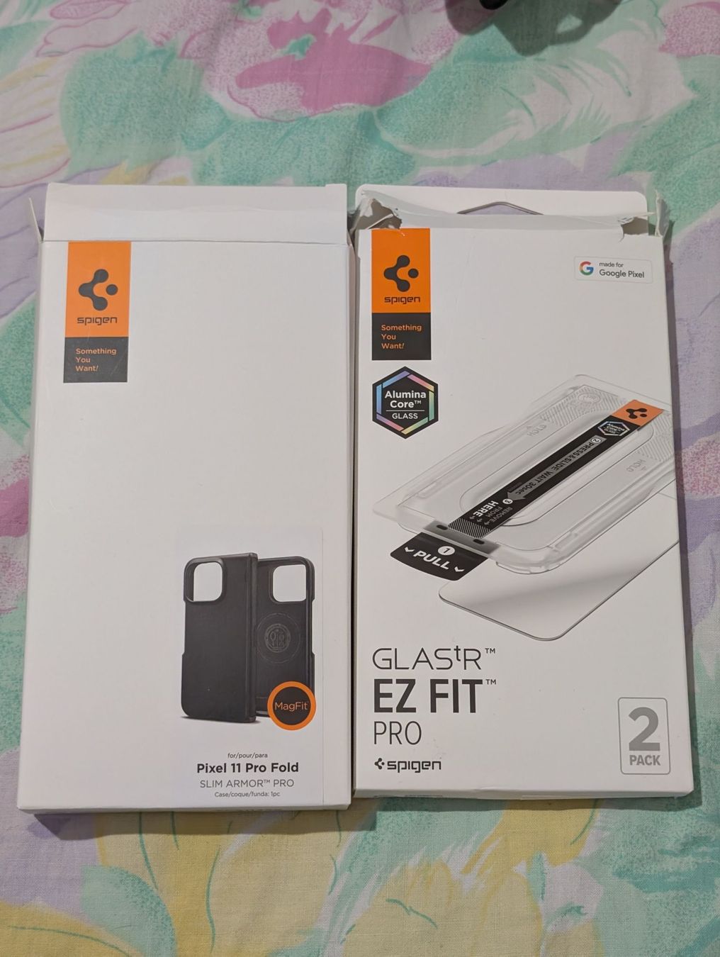 Spigen Cover & Protezioni schermo: Custodia Spigen Pixel 11 Pro Fold e vetro temperato – Nuovo e nell'imballaggio originale da Lugano venduto da c42_d5hr