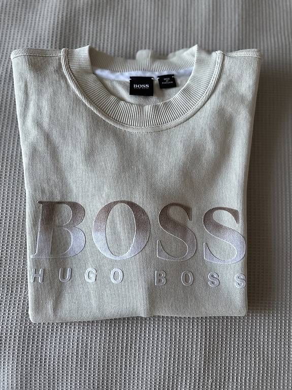 Maglioni & Felpe: BOSS Pullover ungetragen Gr. M – Nuovo e nell'imballaggio originale da Allschwil venduto da nic_6yf6