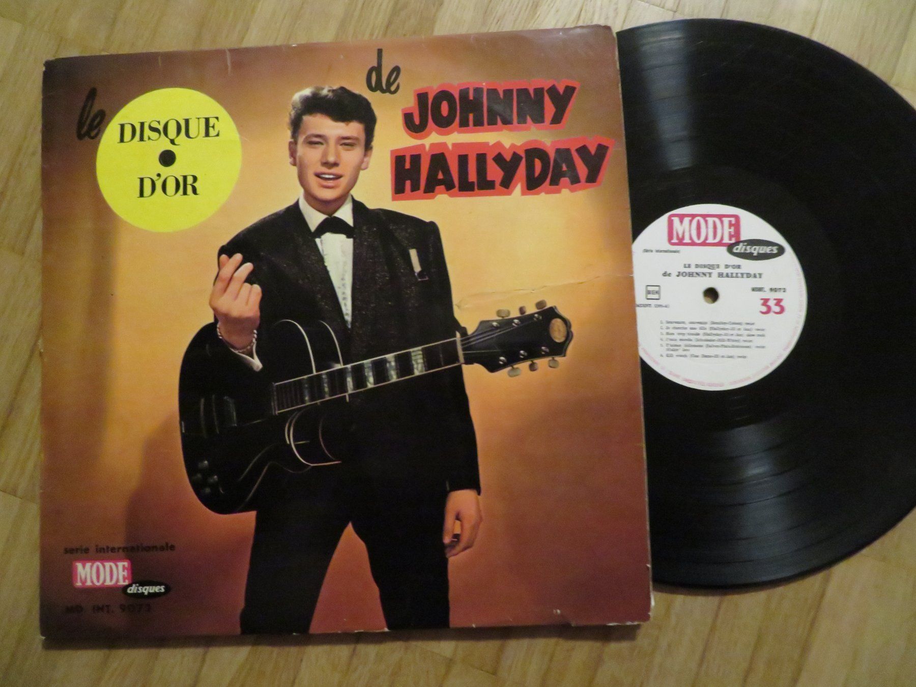 Dischi in vinile: JOHNNY HALLYDAY LE DISQUE DOR – Usato da Zürich venduto da max_cp5f