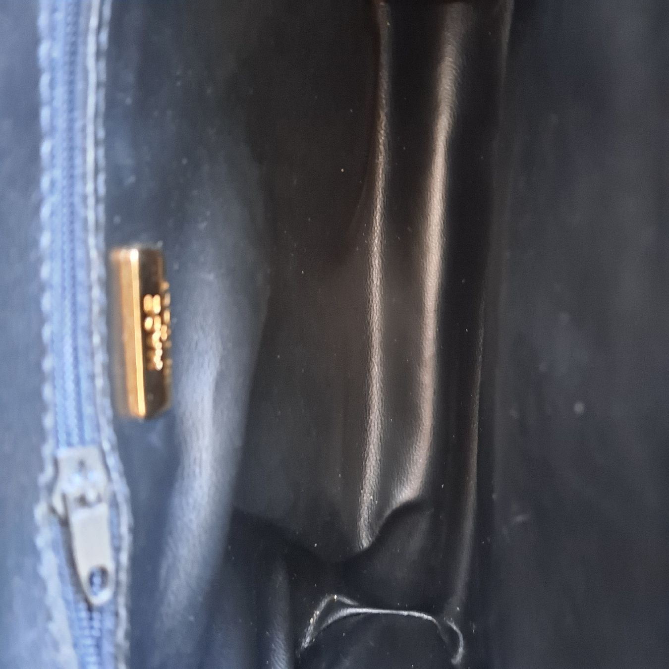 Taschen für Damen: Ledertasche Crossbody made in Italy  – Gebraucht aus Liestal von Mas-Y-Mas 5