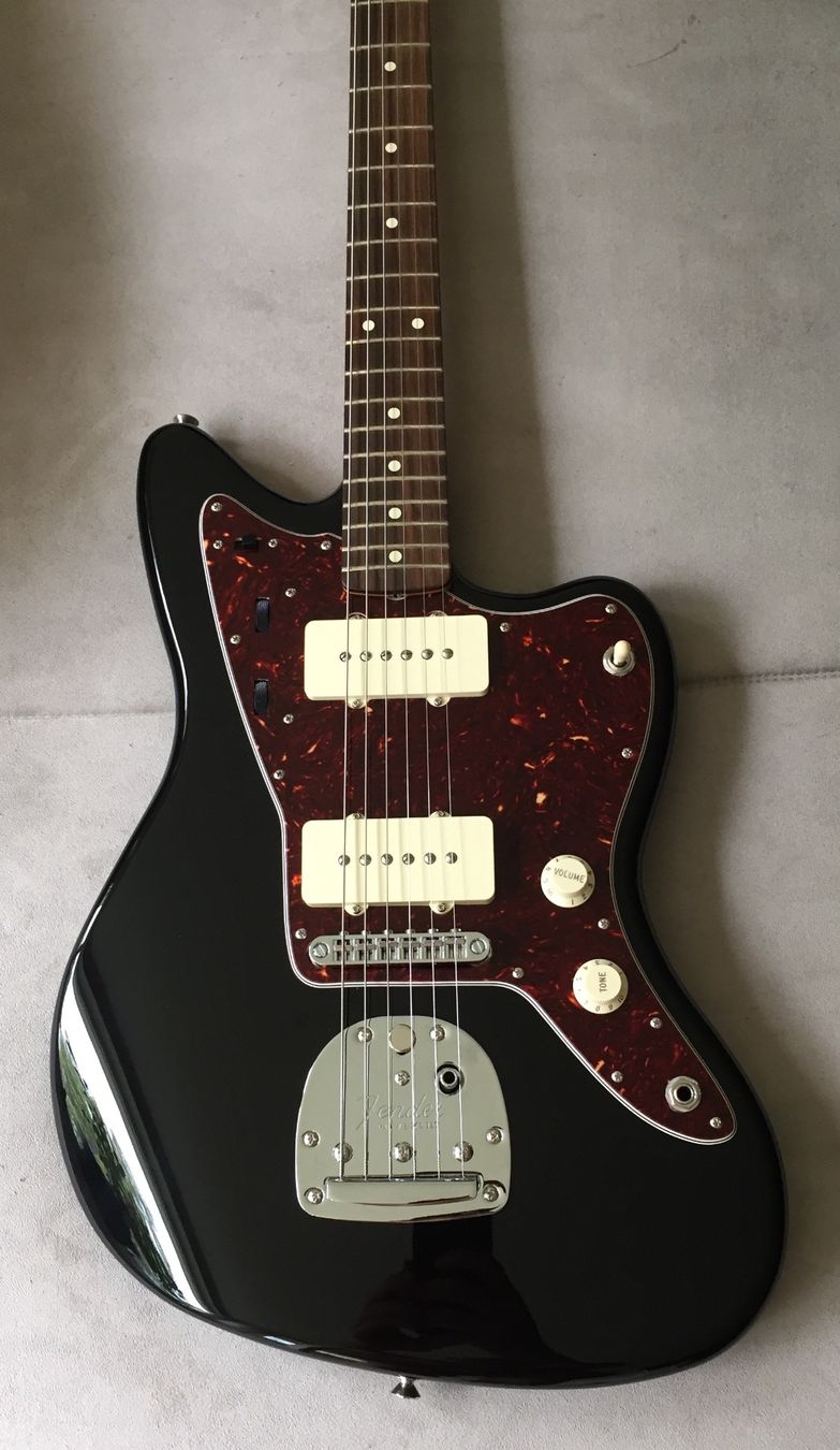 Fender Musikinstrumente: Fender Classic Player Jazzmaster Special – Black – Neu (gemäss Beschreibung) aus Oetwil a.d. Limmat von music_playthings 6