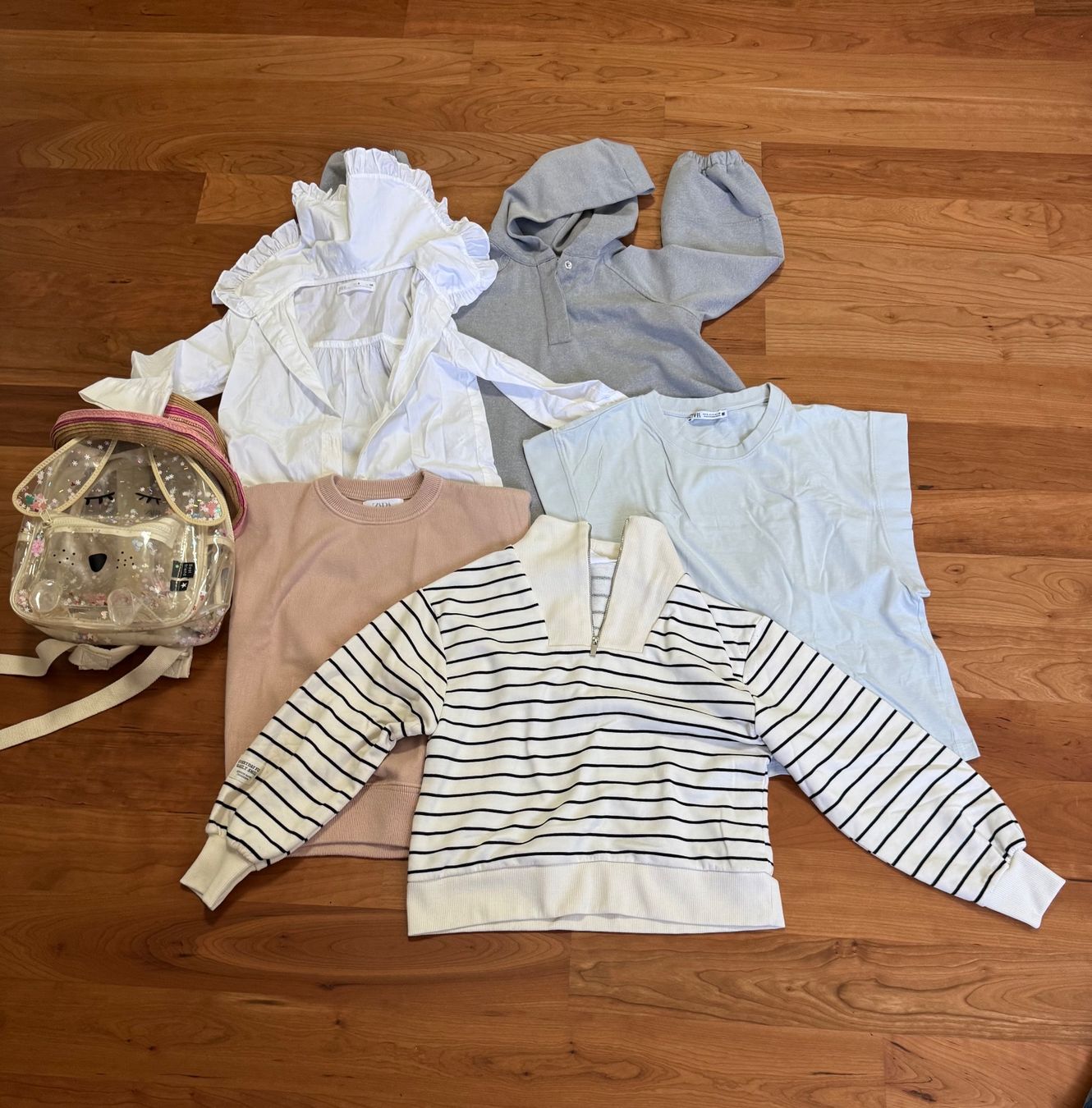 Ensembles coordonnés: Pull à capuche gris enfant 10 ans bon état – D'occasion à Cologny par lil_bpv9 3