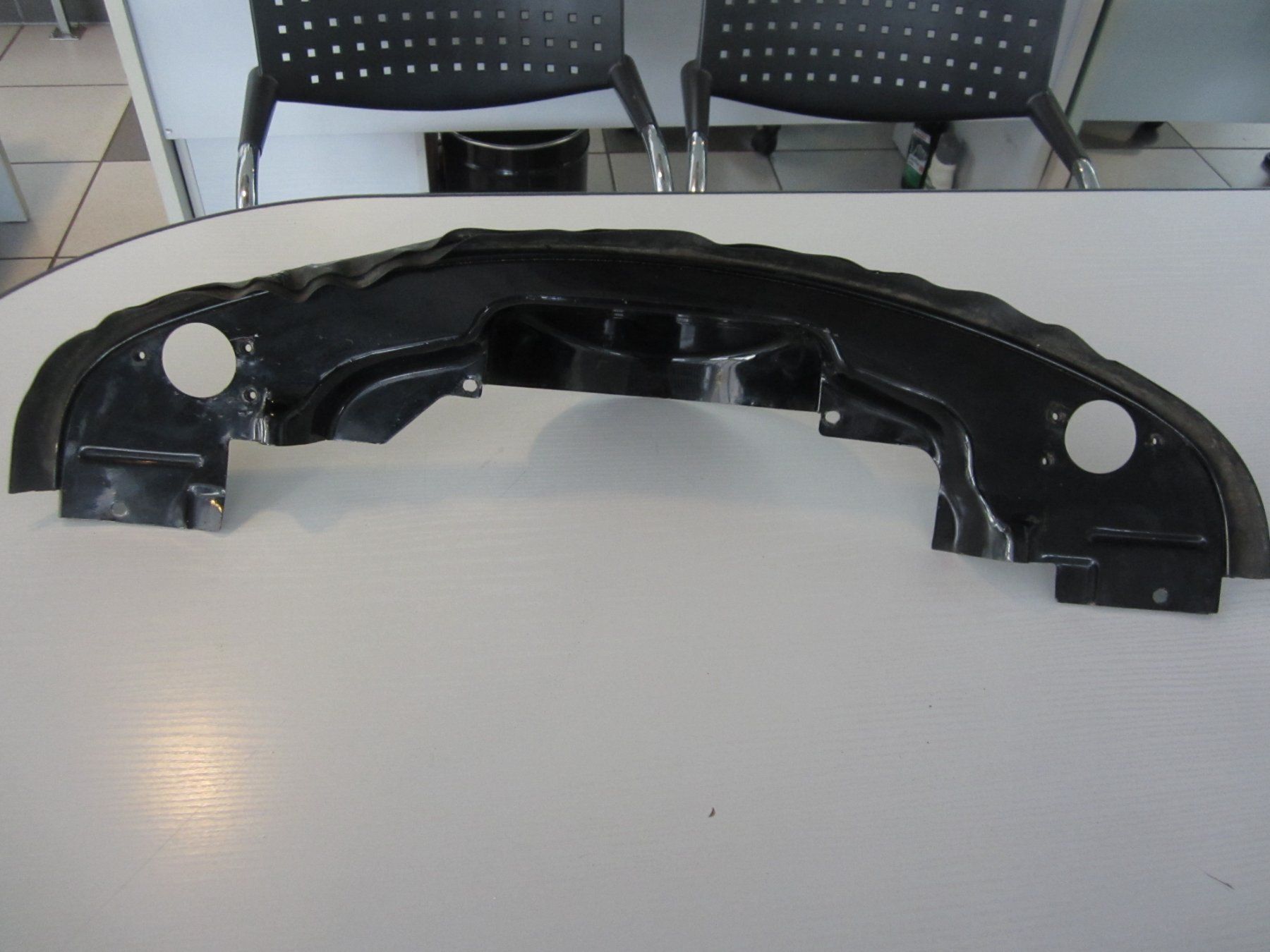 Porsche Tutti pezzi di ricambio auto: Porsche 356 Motorraumabdeckblech    hinten guter Zustand – Usato da Dietikon venduto da exclusive-cars-ag