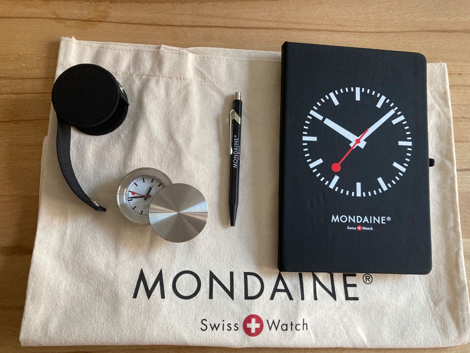 Mondaine Uhren: Mondaine Uhr / Wecker – Neu und originalverpackt aus bülach von mameli04 3
