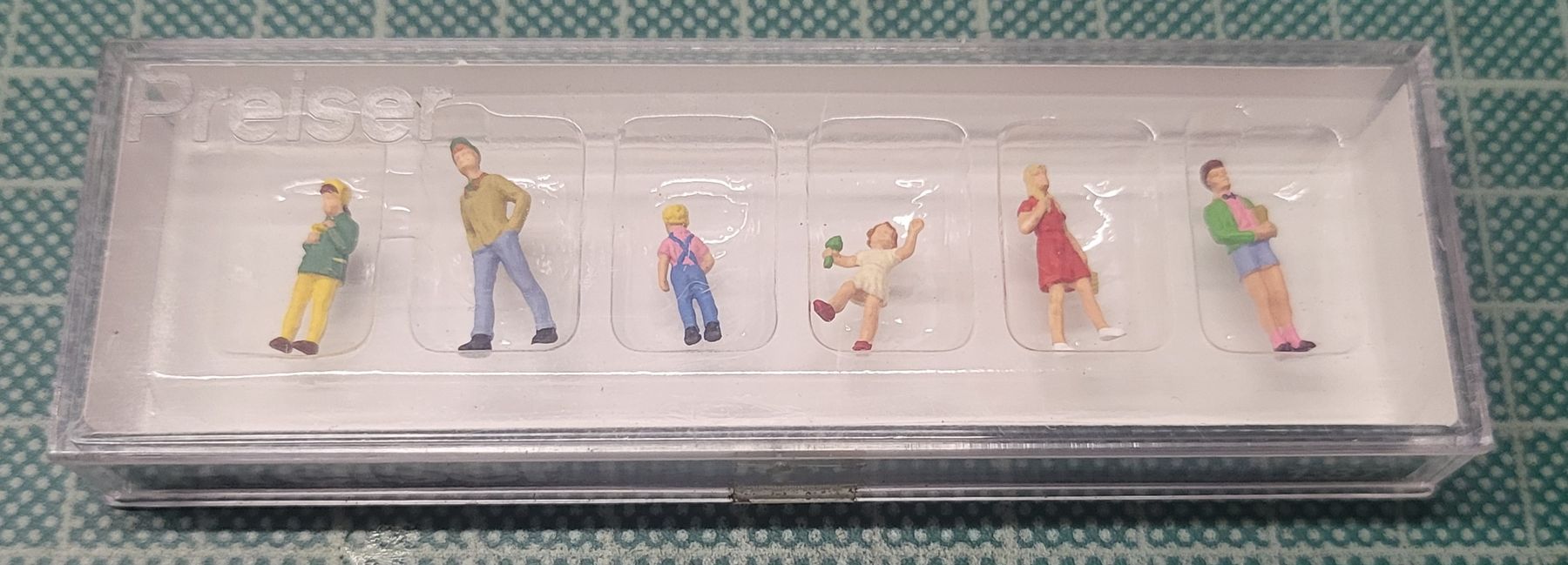 Preiser Modellini di ferrovie: Preiser 10023 Kinder Figuren H0 – Nuovo e nell'imballaggio originale da Malters venduto da minitrix79