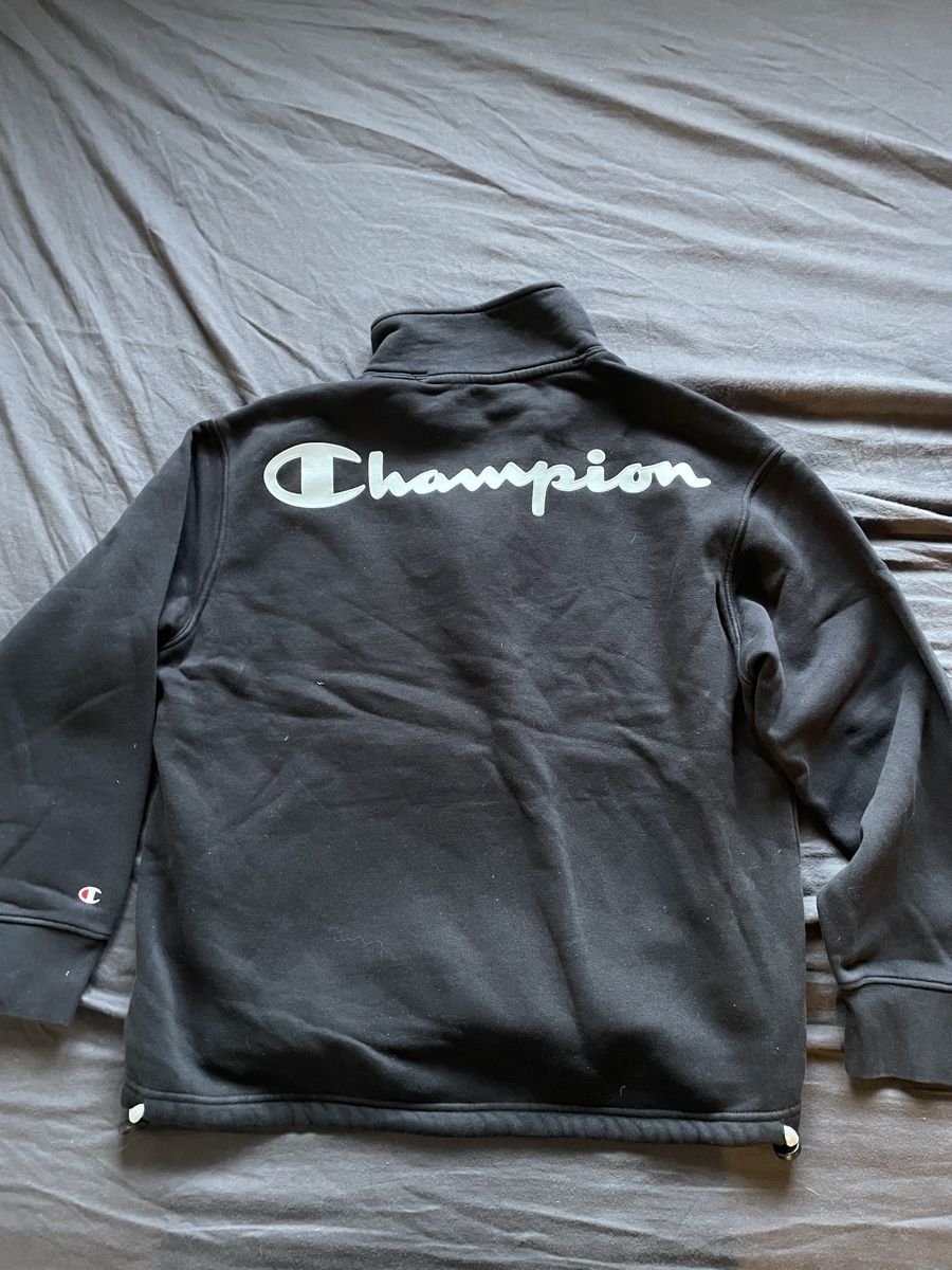 Champion Pullover & Sweatshirts: Champion Half-Zip Pullover schwarz Grösse XS – Gebraucht aus Spreitenbach von dar_26yd 1