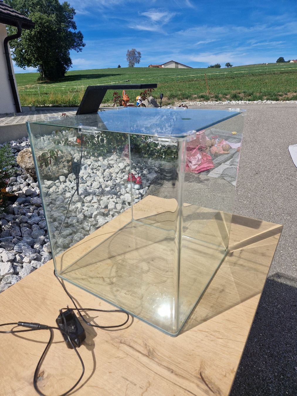 Aquarium: aquarium cube 60l – Gebraucht aus Fiaugères von dom_6t7g